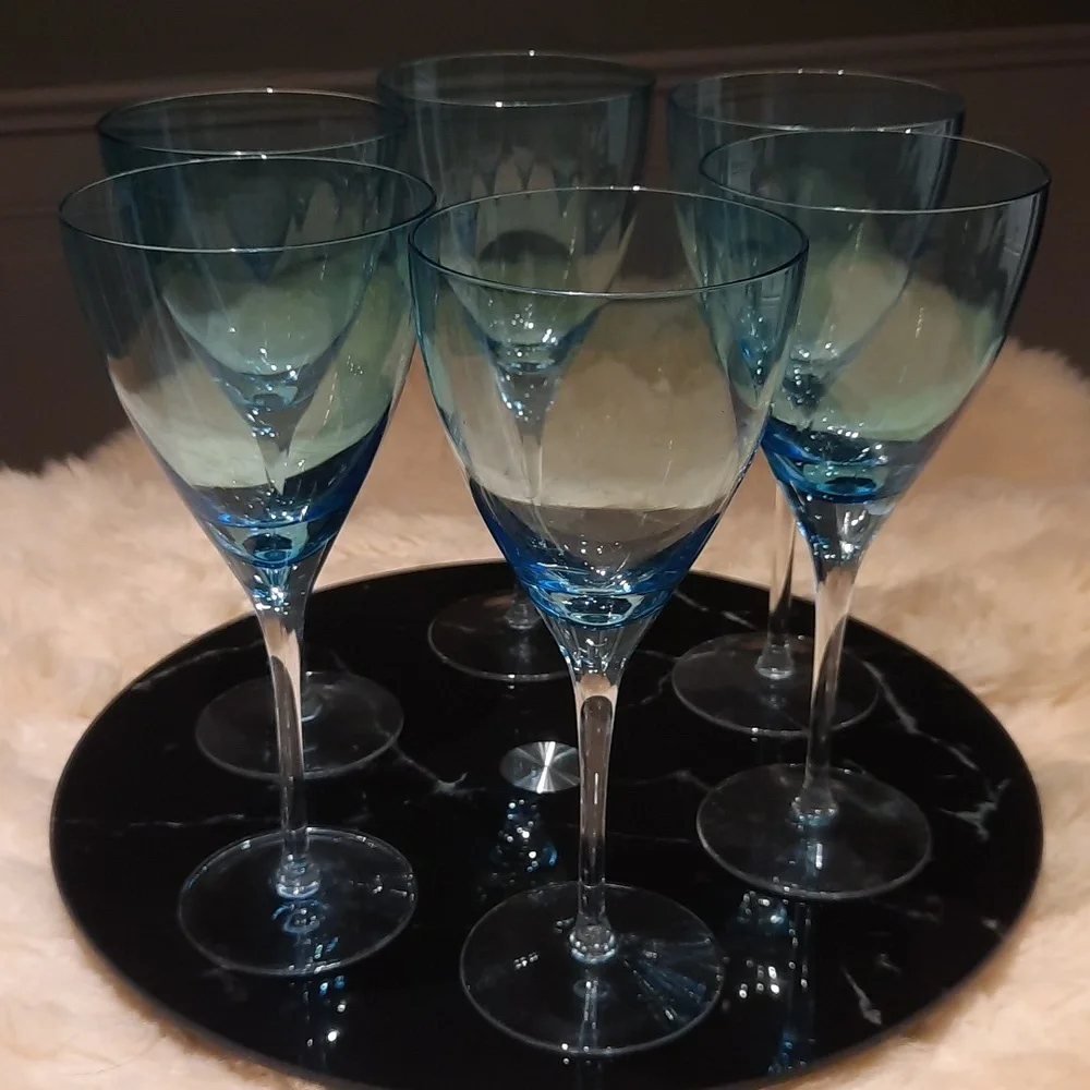 set  of 6 blue azure wine glasses - Picture 2 of 6